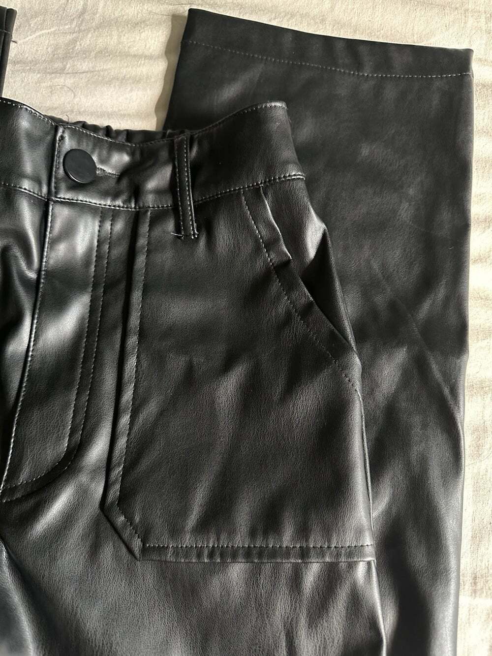 Kendall + Kylie Faux Leather Straight Leg Pants Black Women’s Size S - Picture 3 of 6
